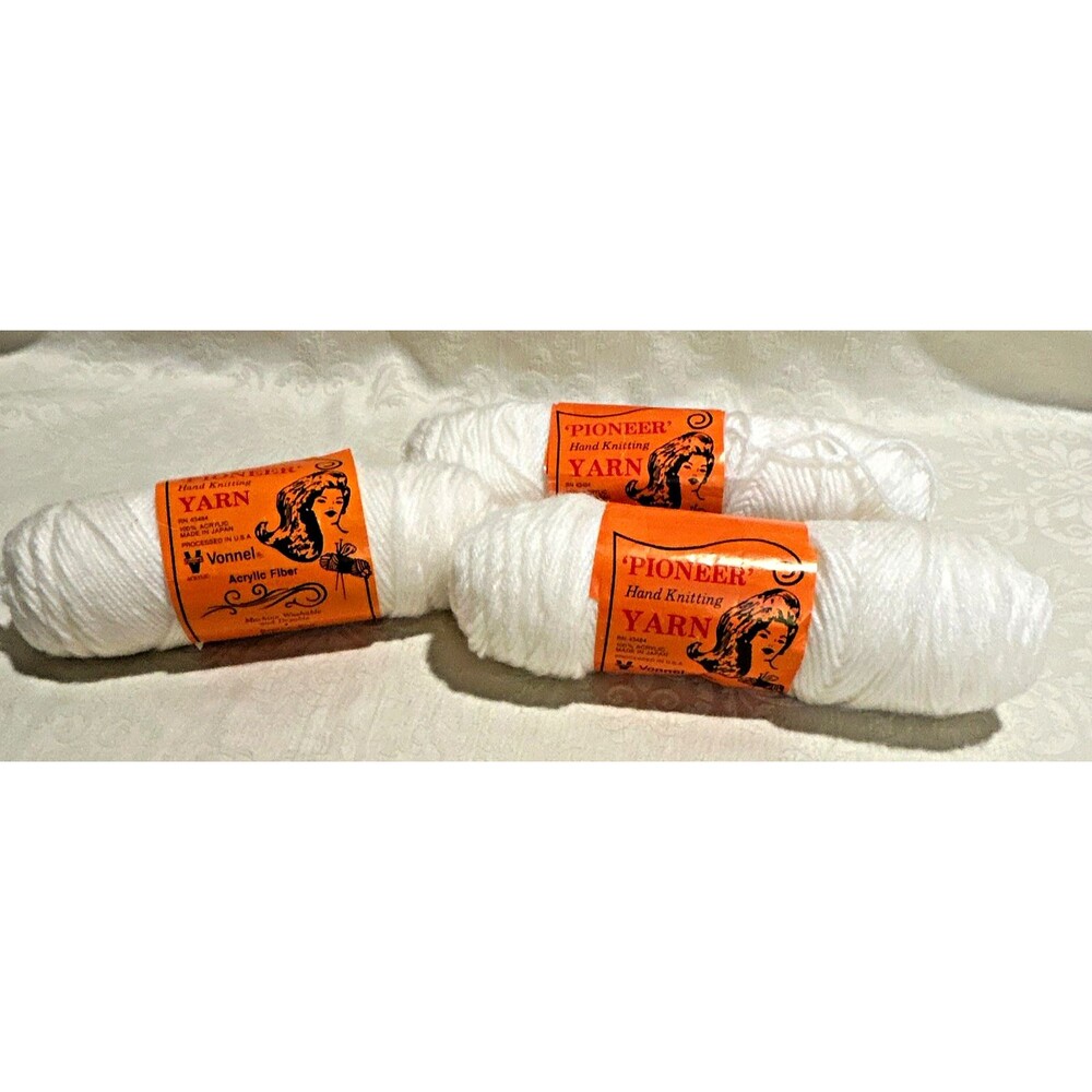 Vintage Pioneer Acrylic Yarn Lot of 3 White Dye Lot 8810 Baby Ombre 4-Ply